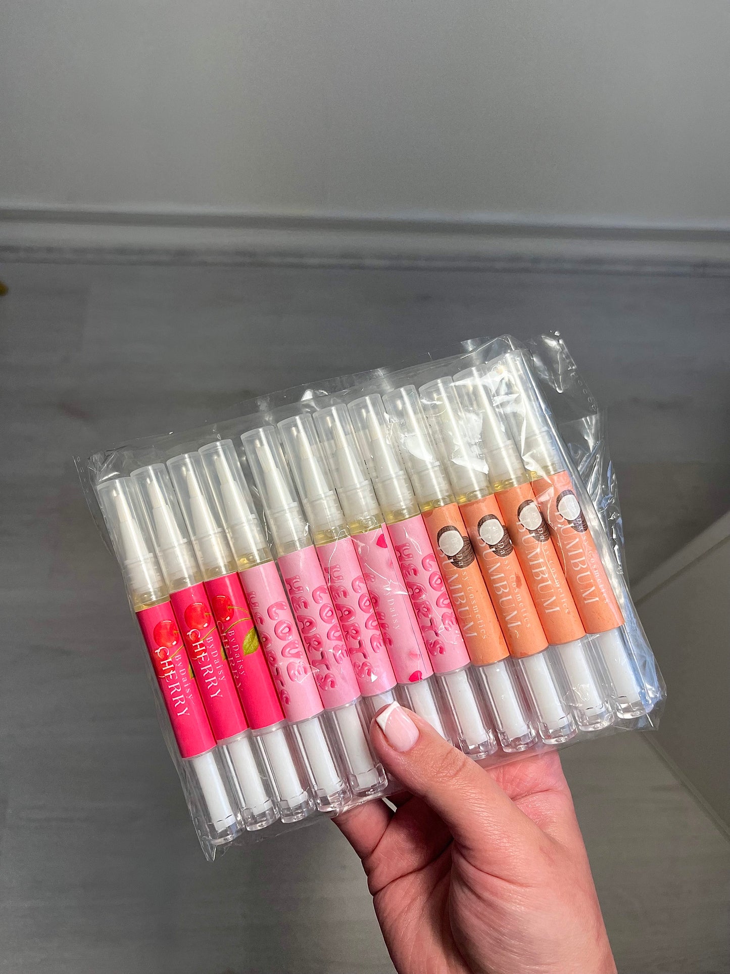 Wholesale Cuticle Oil Pens (Proffesionals Only)